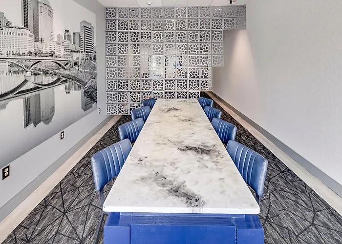 Express & Ohio State University- Osu Medical Center By Ihg Hotel