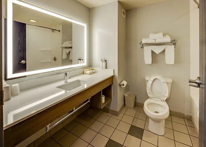 Hotel Express & Ohio State University- Osu Medical Center By Ihg